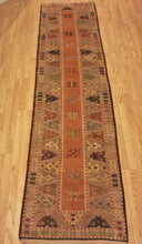 Load image into Gallery viewer, Hand Made Turkish Milas Runner
