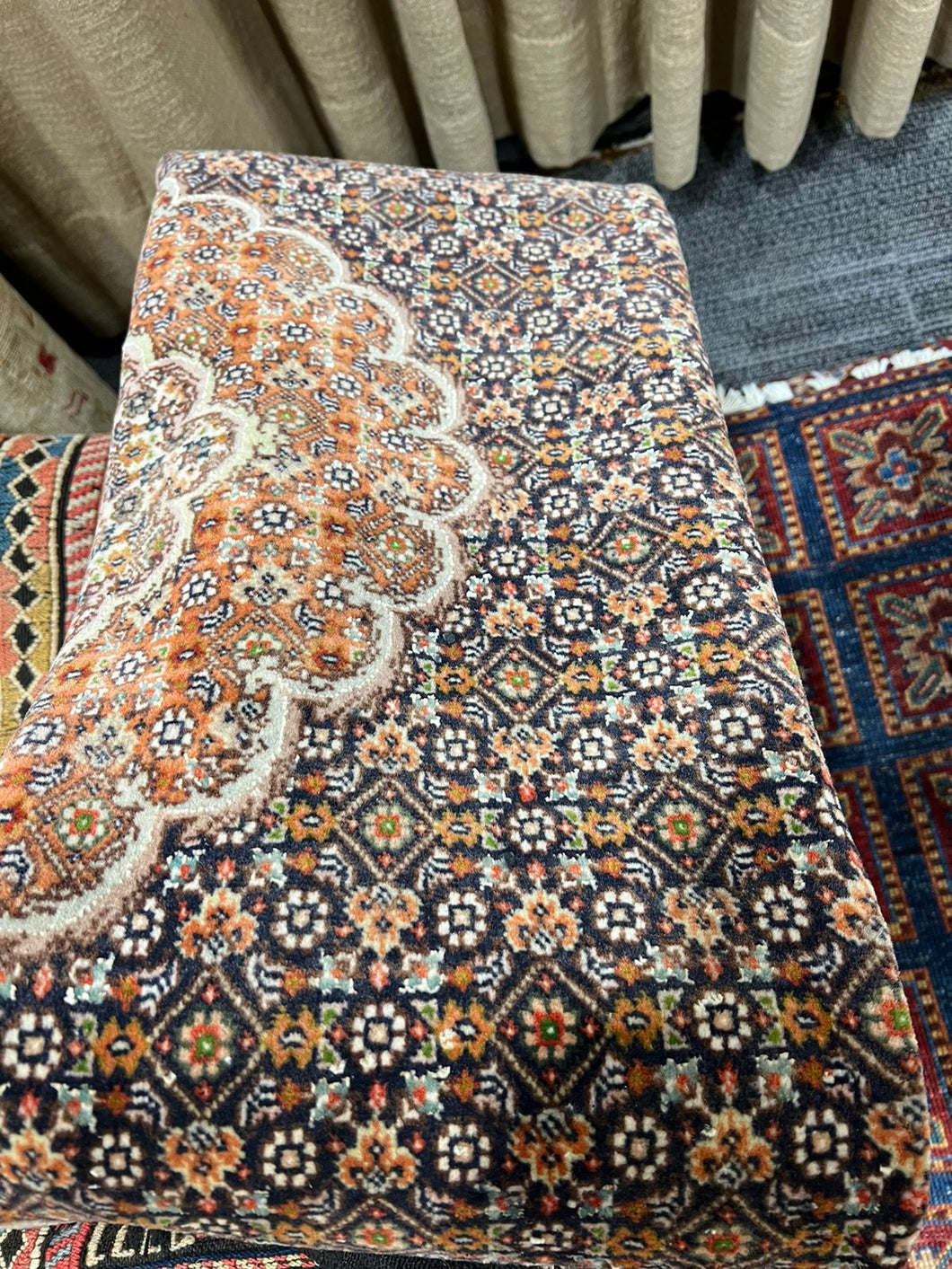 Hand Made Mahe Tabriz