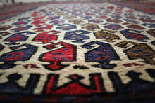 Load image into Gallery viewer, Hand Made Afghan Balouch Soumak